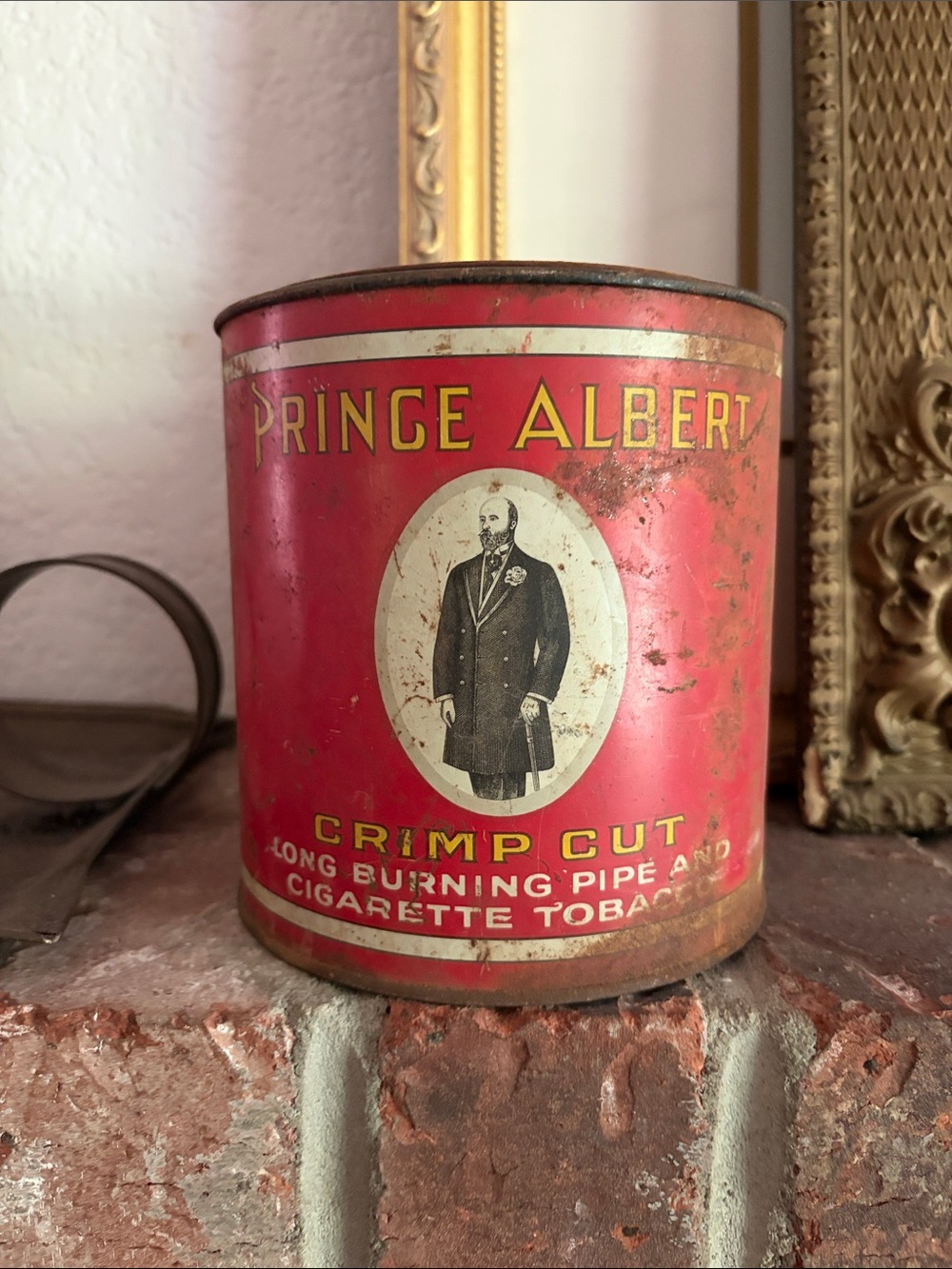 Red Vintage-Style Tobacco Tin - Prince Albert